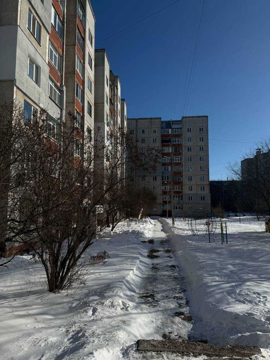 Продається трикімнатна квартира по вулиці Гончій, центр міста!