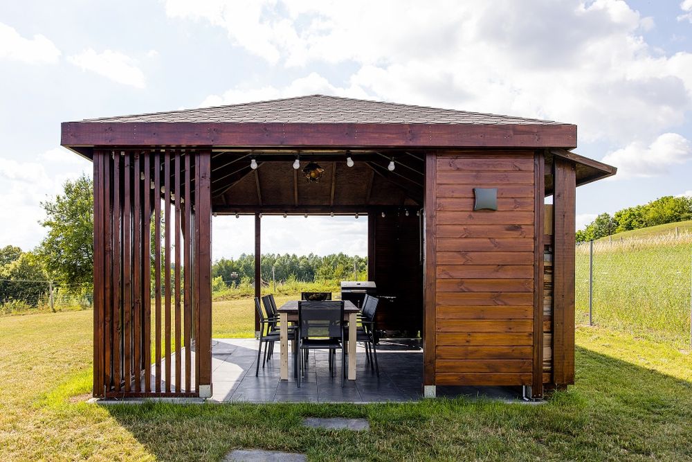 Domek z jacuzzi  na Mazurach   , noclegi-polska