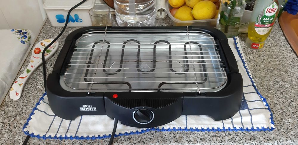 Grelhador de Mesa Elétrico.