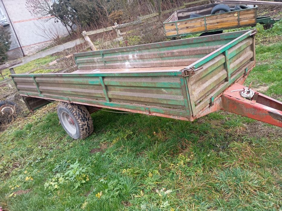Przyczepa rolnicza jednoosiowa dwukółka