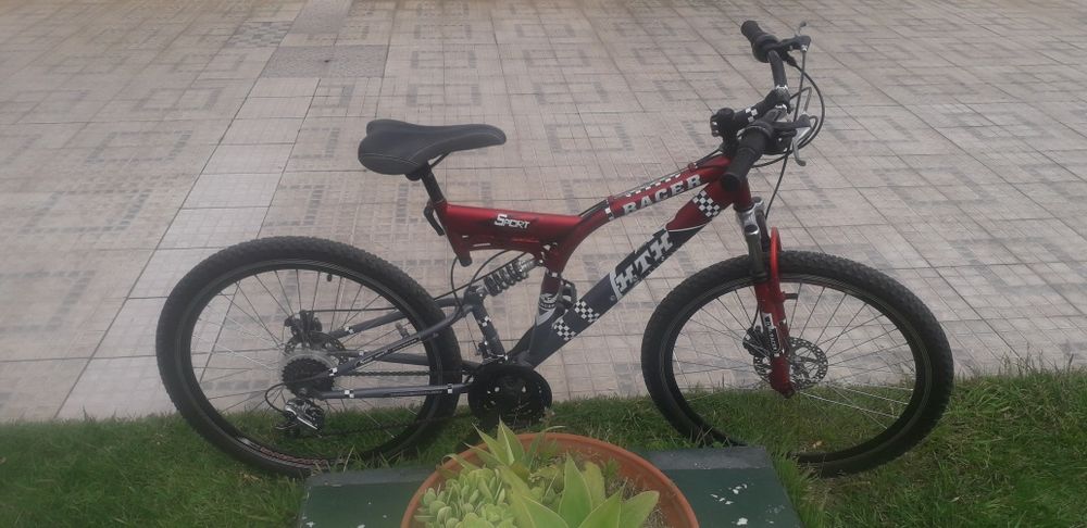 Bicicleta  .roda 26
