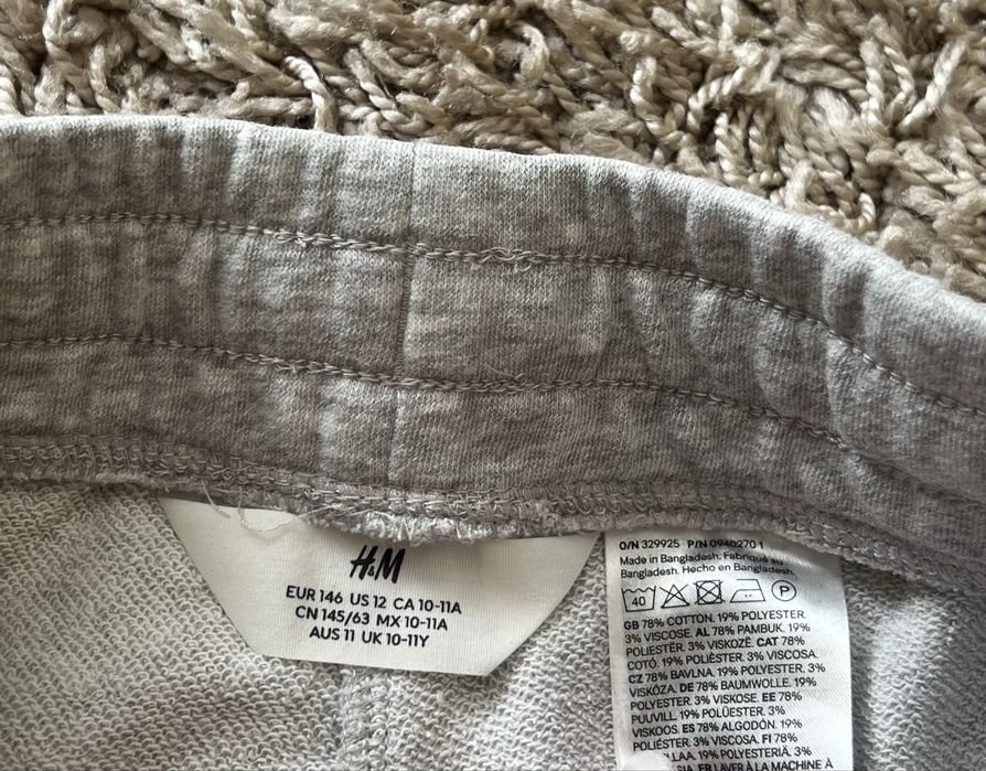 Трикотажні шорти H&M 140-146 розміру