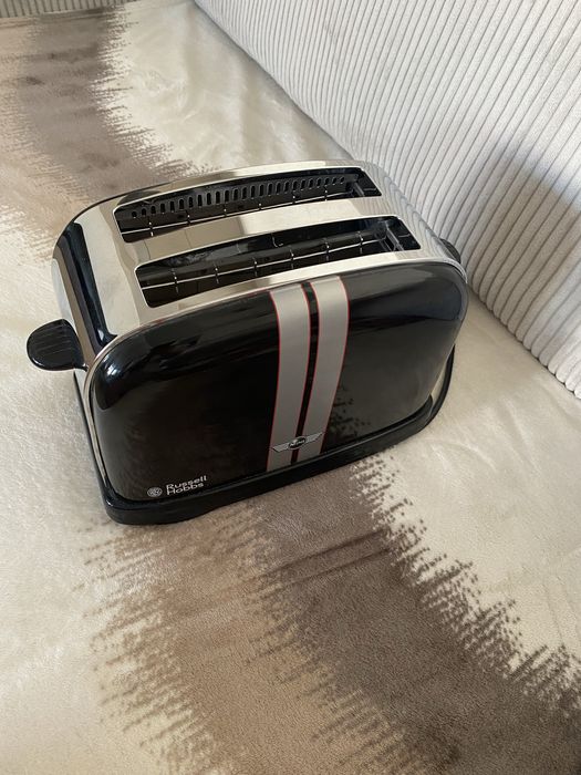 Toster Russell Hobbs