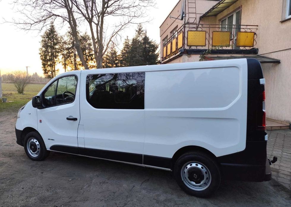 У продажі авто з ЄС Renault Trafic L2H1 2,9t Pack Clim 2016 року.
