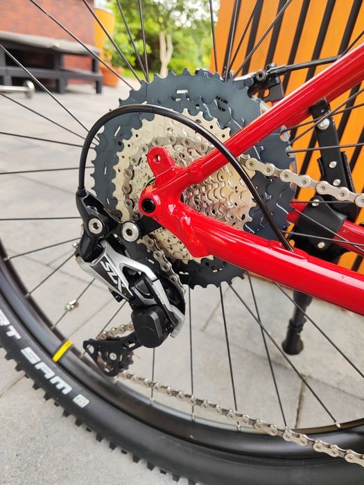 Powystawowy Rower elektryczny MTB Shimano