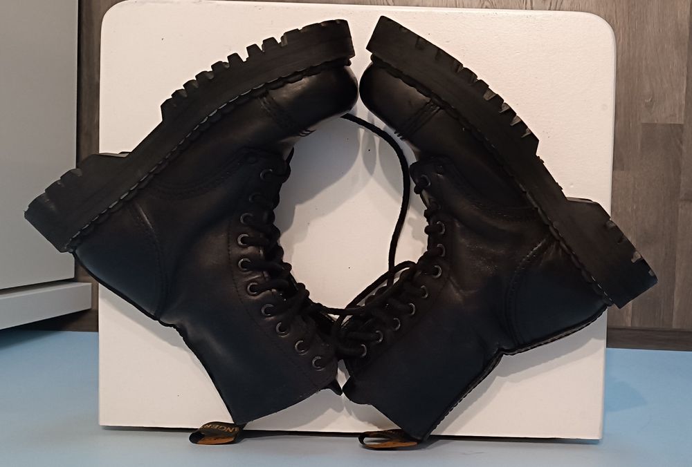 Czarny glany Rangers england rozmiar 37