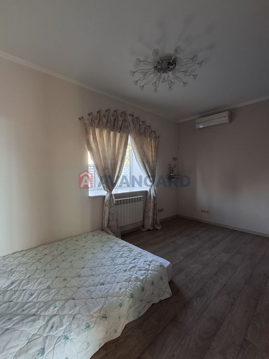 Продам будинок. Панаса Саксаганського. Зупинка Южний ринок.