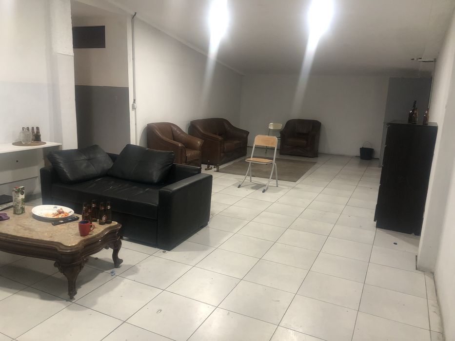 Alugo quartos empesas zona famalicaõ