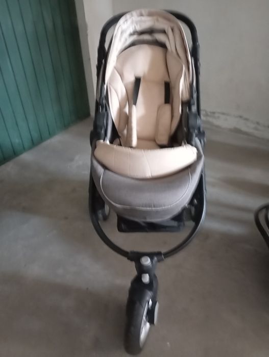 Carrinho de bebé - conjunto de rua Zippy safe