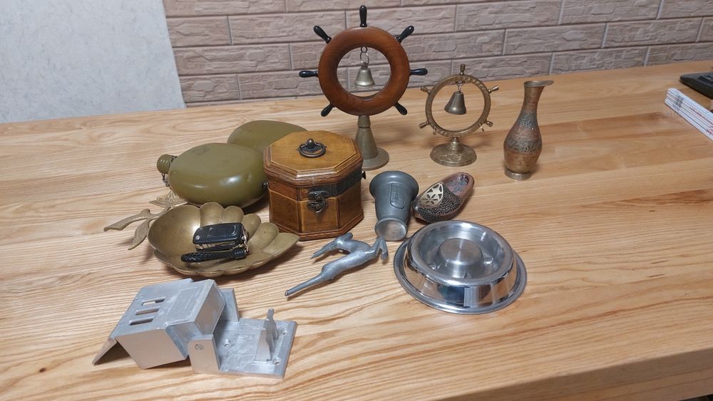 Часы шкатулка кварцевые старинные