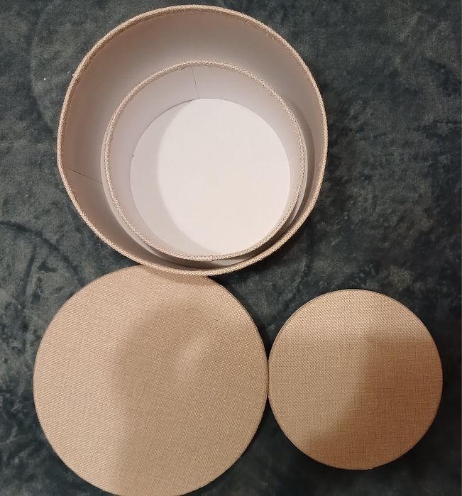 Коробка подарункова кругла