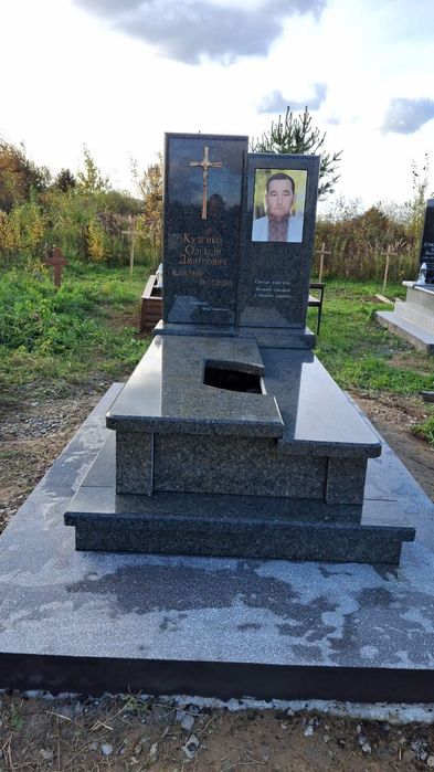 Виготовлення пам'ятників