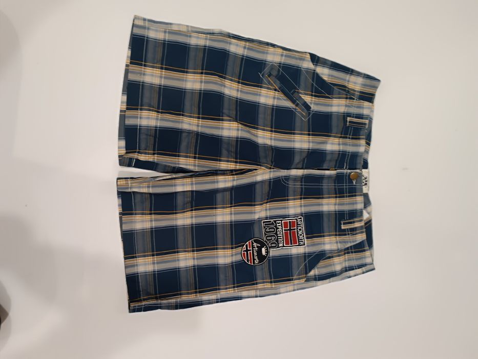 Krótkie spodenki męskie w kratkę Artic North by Munk – roz,36/xl/52/54 spodenki kratek cargo