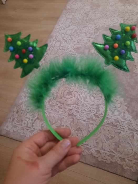 Обручі на дівчинку