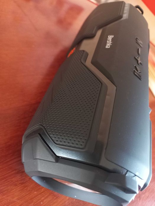 Bershka Music Speaker~- coluna de som portátil Bluetooth