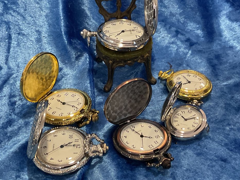 RELOGIOS de bolso de coleção quartz a trabalhar