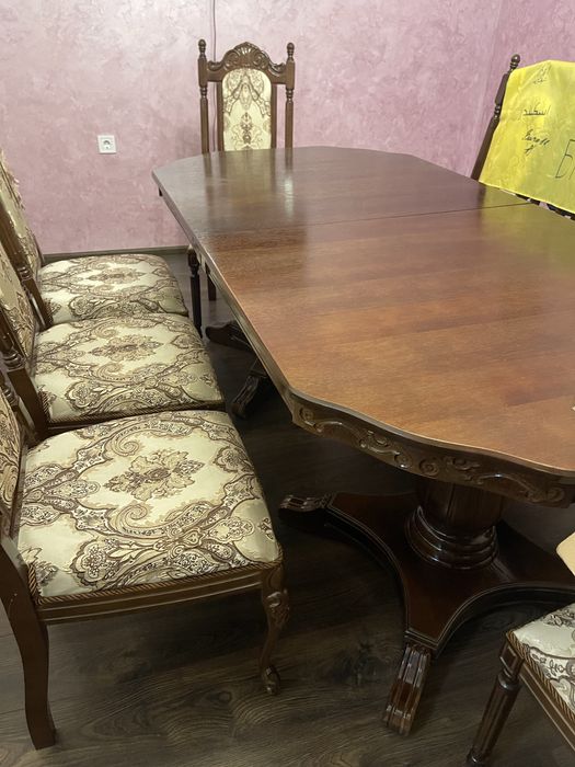 Стіл з стільцями 8 шт