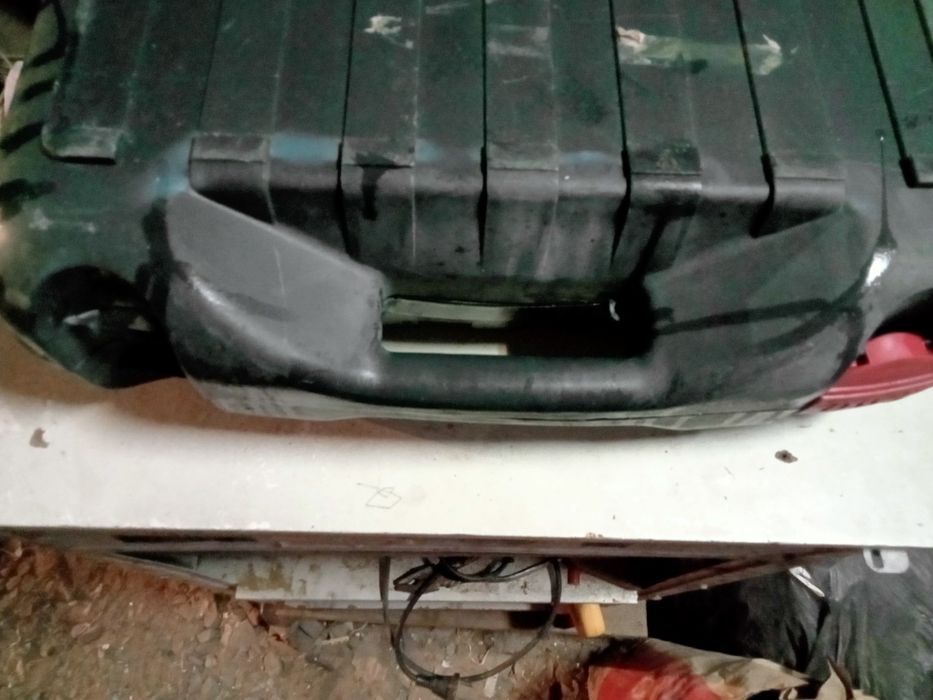 Кейс перфоратора DWT