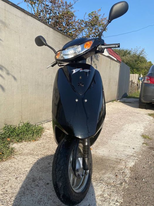 Скутер з контейнера Dio56 Dio 62