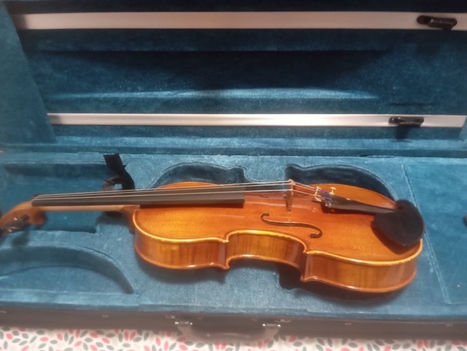 Violino 4 por 4..  ajustado