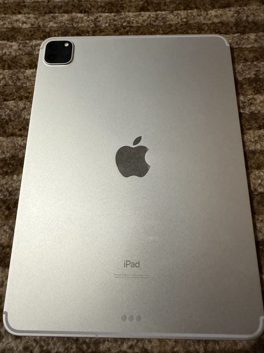 Продам iPad 11 Pro A2068 LTE gen2 256gb стан ідеал