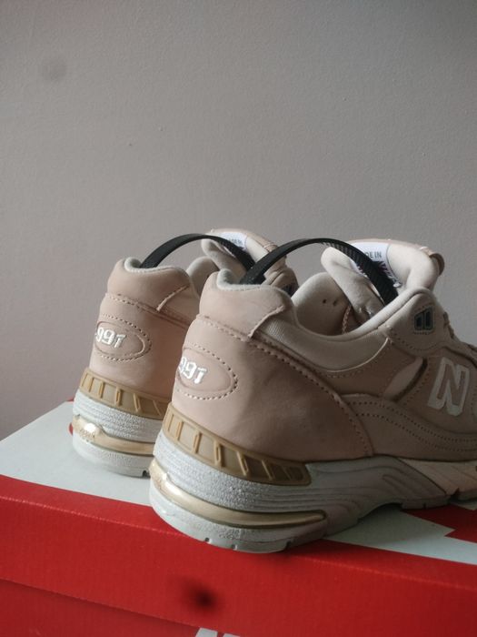 Buty New Balance 991 Beżowe Sneakersy Made in UK Retro Rozmiar 38