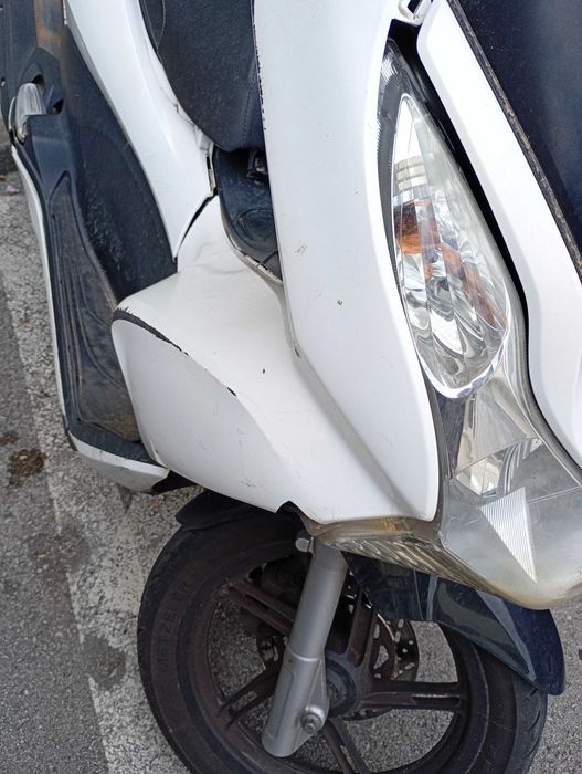 Vendo Mota pcx 2012 Ler anúncio
