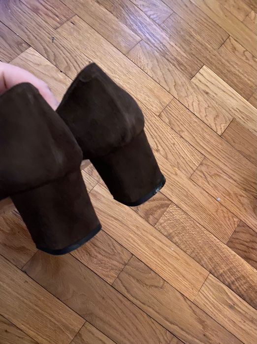 Sapatos de senhora em camurça castanha 38