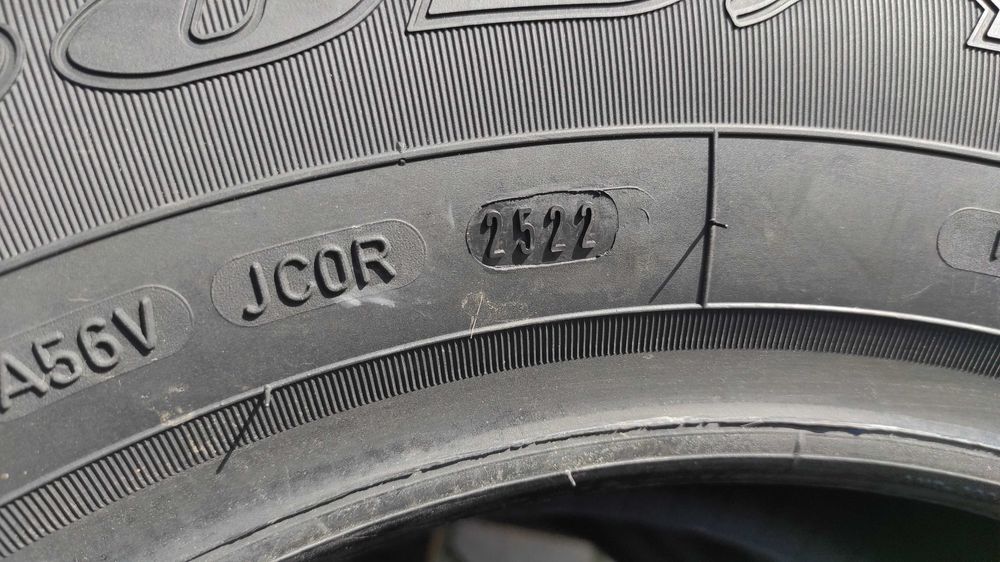 NOWE opony zimowe 2 szt 215/65 R16 Goodyear UltraGrip Ice 2022 WYSYŁKA
