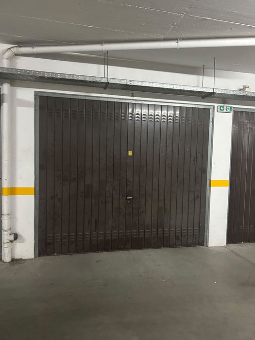 Garagem 35m2 para 2 carros