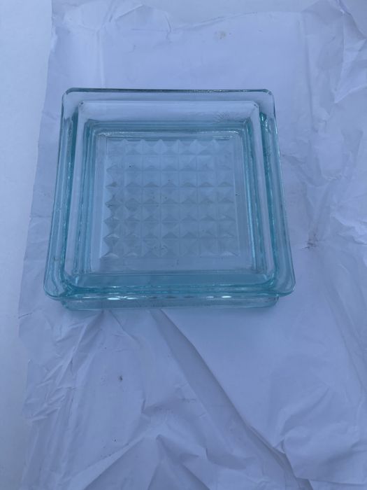 Luksfery szklane 15x15