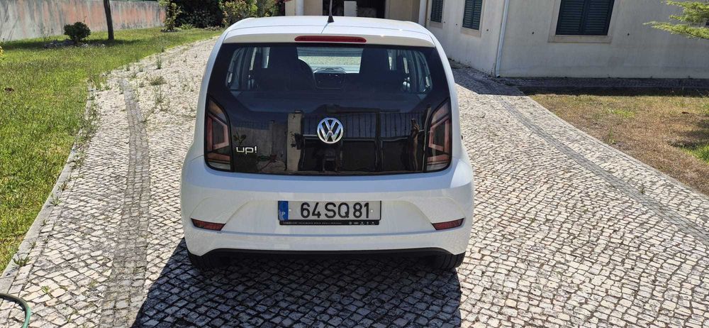 VW Up! 1.0 BlueMotion Move — photo 3