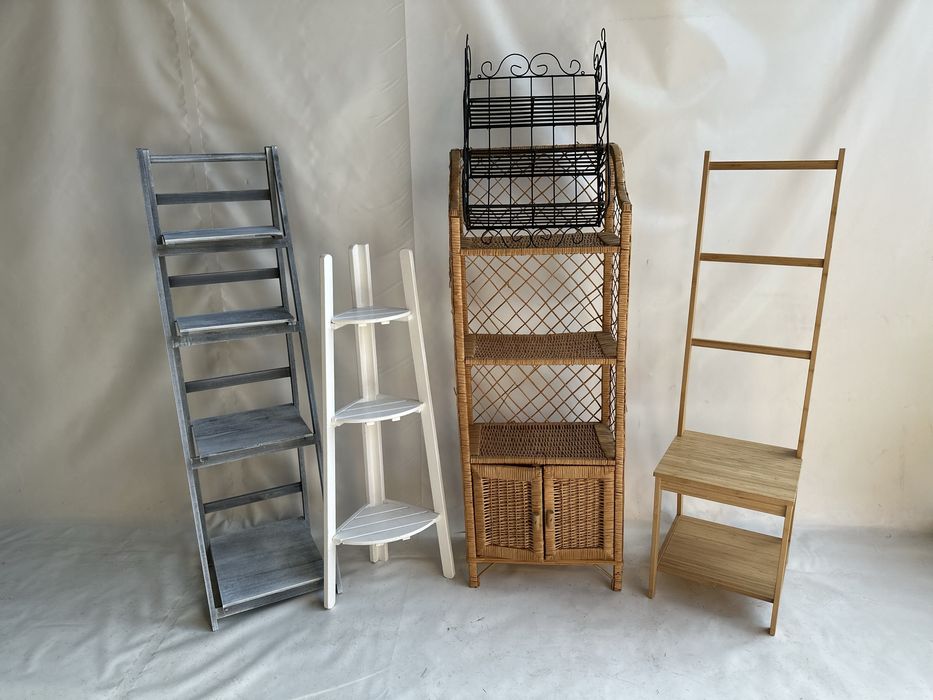 Komody - połki rozne