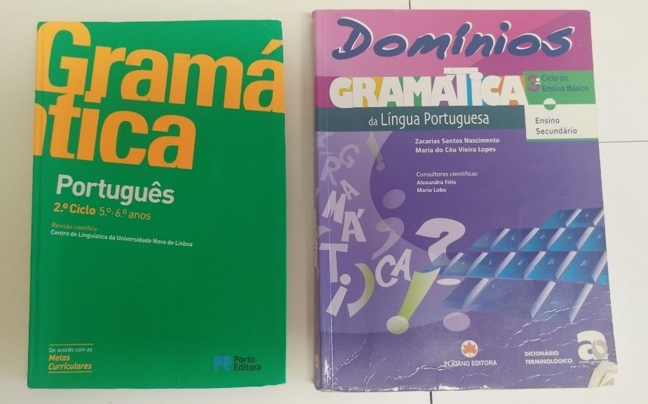 Livros escolares