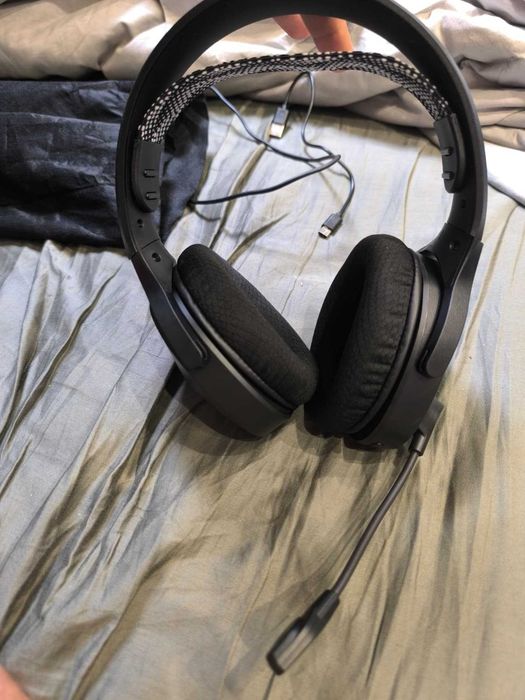 HyperX Cloud Jet - Dual Wireless Gaming Headset
