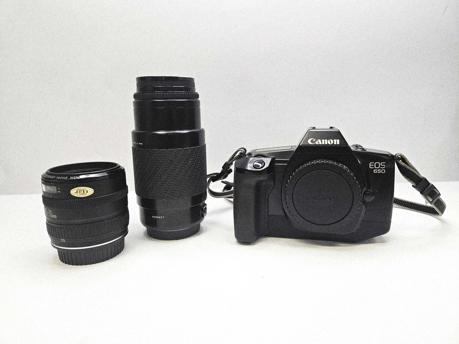 Obiektyw EXAKTA 70–210mm f/4.5–5.6 MC Macro – Canon EF