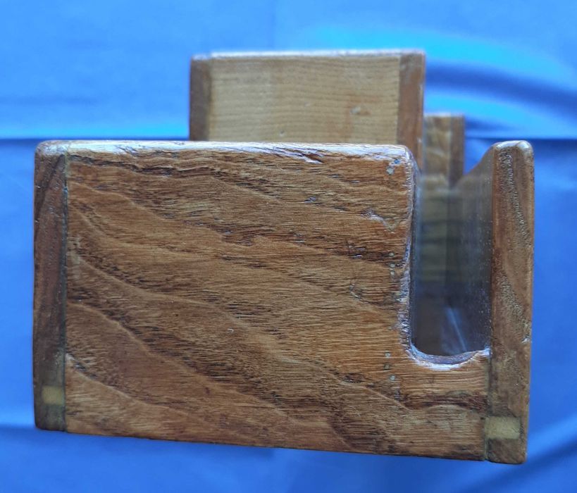 Conjunto de organizadores de material de escritório em madeira