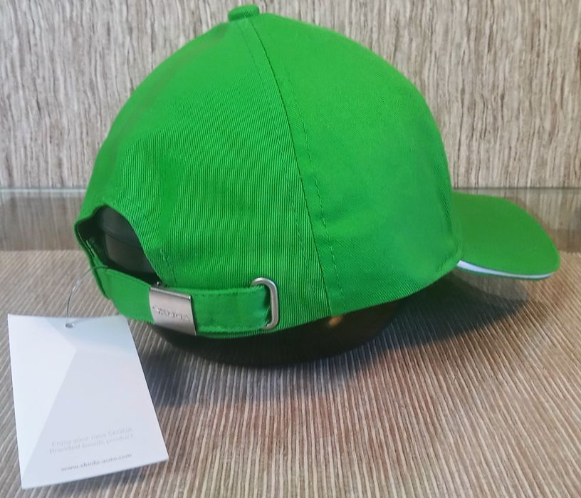 Nowa oryginalna czapka z daszkiem bejsbolówka Skoda