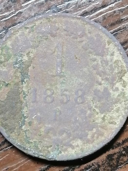 Монети продам...кого цікавить пишіть