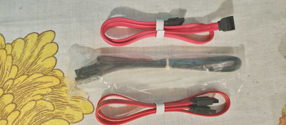 SATA-SATA кабель для жестких дисков SSD, HDD