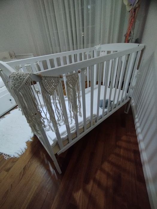 Cama  para  bebé (negociável)