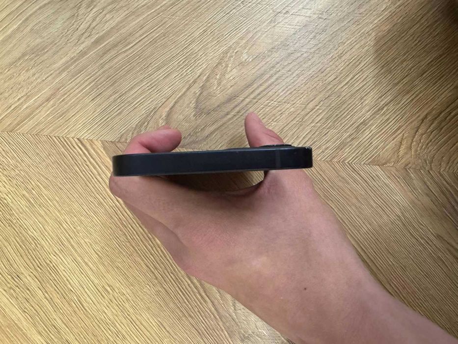 Iphone 12 телефон