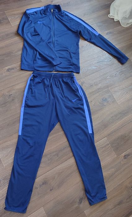 Nike чоловічий спортивний костюм