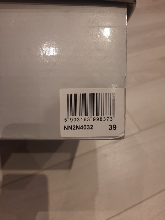 Sneakersy damskie GOE czarne jak nowe r.38,5