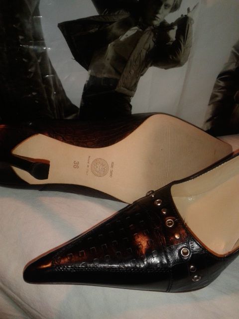 Туфли женские Gianni Versace 36 размер. Новые.