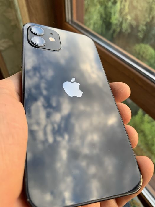 iPhone 12/128 гарний стан…