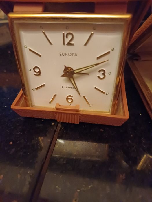 Zegarki podróżne lata 40-50 te