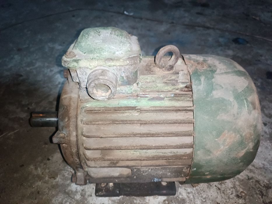 Электродвигатель 4квт-3000 об