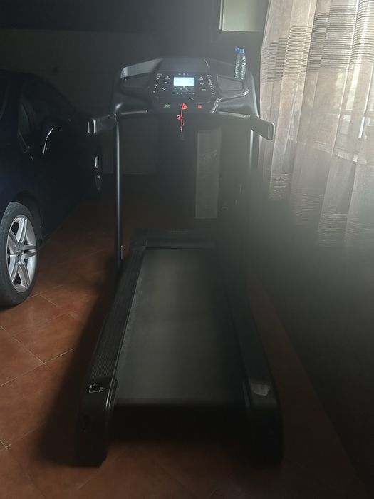 Passadeira Elétrica Domyos T900D – Inclinação e Programas – Excelente estado