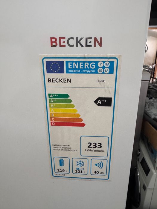 Frigorífico Combinado Becken BC2345 – 320L Total, Classe A++, Branco, Congelador Inferior